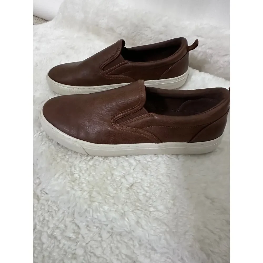Old Navy Boys Slip-On Sneakers Loafers Size 6Y Brown